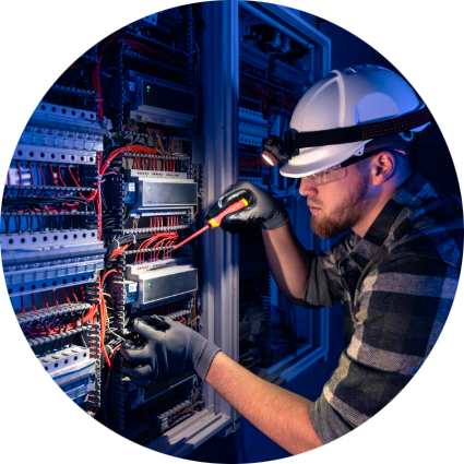 Infraestrutura de Redes de Computadores; Data Center; Organização de Racks; Piso Elevado; Certificação de Redes; Instalações de infraestrutura para acomodação de cabos; Instalações elétricas de baixa e média tensão; Cabeamento Estruturado e Fibra Óptica; Redes e Telecom; Projeto e implantação de redes de dados, voz e imagem; Projeto e implantação de redes sem fio WI-FI / WIRELLES; Telefonia Digital e Voz sobre IP Voip, Implantação e gerenciamento de servidores; Projeto de segurança lógica, firewall, Monitoramento de links externos, Wan, Gestão de ativos, Switches, Roteadores. Data Centers; Projeto e implantação cabeamento estruturado conforme a norma EIA/TIA 942; Projeto e implantação de sistema de cabeamento estruturado inteligente; Projeto e Instalação de Piso elevado uso de corredores quente e frio; Projeto e instalação de infraestrutura para acomodação de cabeamento; Projeto e Instalação de UPS e grupo gerador, Detecção e combate a incêndio; Controle de acesso e intrusão; Segurança eletrônica de alta definição; Sala cofre e blindagem arquitetônica. Infraestrutura de Redes de Computadores; Data Center; Organização de Racks; Piso Elevado; Certificação de Redes; Instalações de infraestrutura para acomodação de cabos; Instalações elétricas de baixa e média tensão; Cabeamento Estruturado e Fibra Óptica; Redes e Telecom; Projeto e implantação de redes de dados, voz e imagem; Projeto e implantação de redes sem fio WI-FI / WIRELLES; Telefonia Digital e Voz sobre IP Voip, Implantação e gerenciamento de servidores; Projeto de segurança lógica, firewall, Monitoramento de links externos, Wan, Gestão de ativos, Switches, Roteadores. Data Centers; Projeto e implantação cabeamento estruturado conforme a norma EIA/TIA 942; Projeto e implantação de sistema de cabeamento estruturado inteligente; Projeto e Instalação de Piso elevado uso de corredores quente e frio; Projeto e instalação de infraestrutura para acomodação de cabeamento; Projeto e Instalação de UPS e grupo gerador, Detecção e combate a incêndio; Controle de acesso e intrusão; Segurança eletrônica de alta definição; Sala cofre e blindagem arquitetônica.